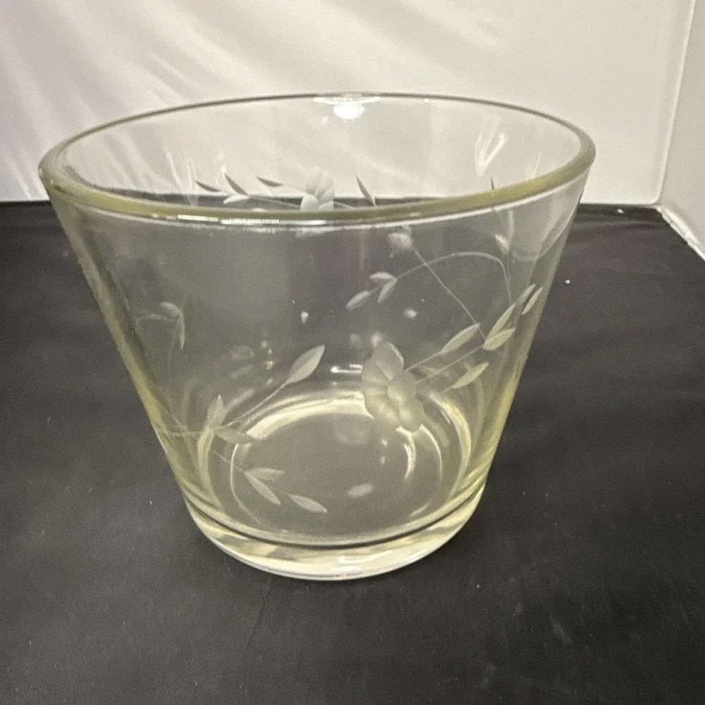 Vintage Princess Heritage House Crystal Ice Bucket Etched Floral Design 5